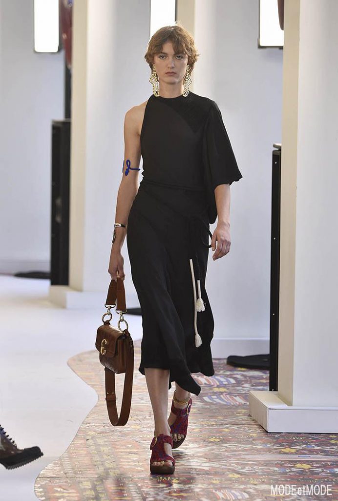 chloe_ss19_039