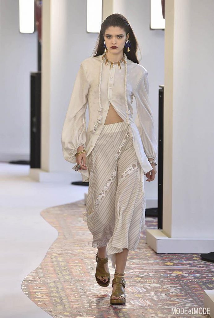 chloe_ss19_040
