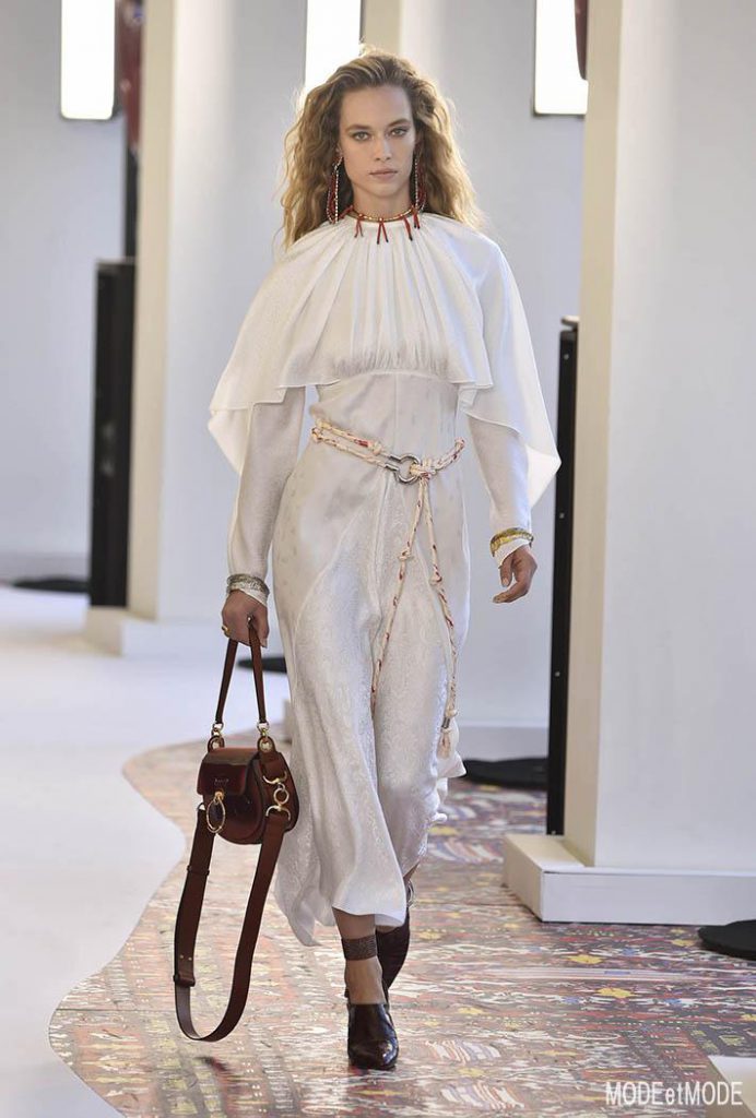 chloe_ss19_045