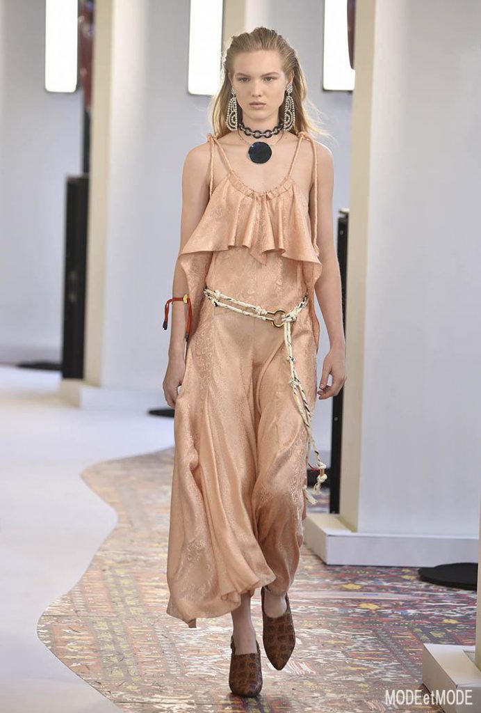 chloe_ss19_047