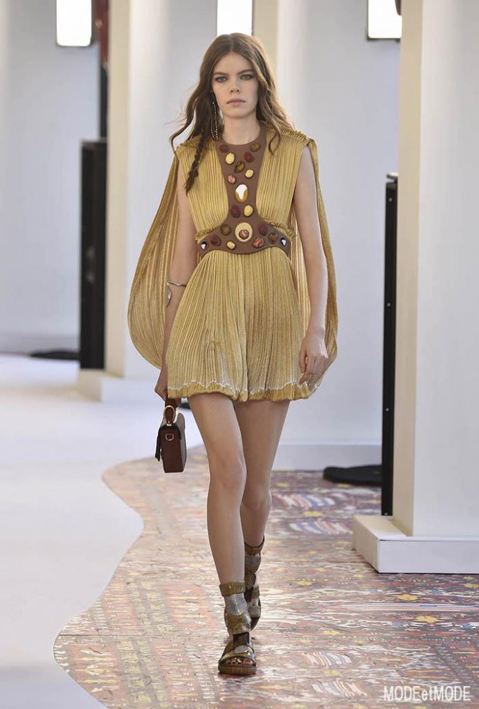 chloe_ss19_054