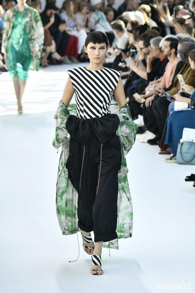 dries-van-noten_ss19_004