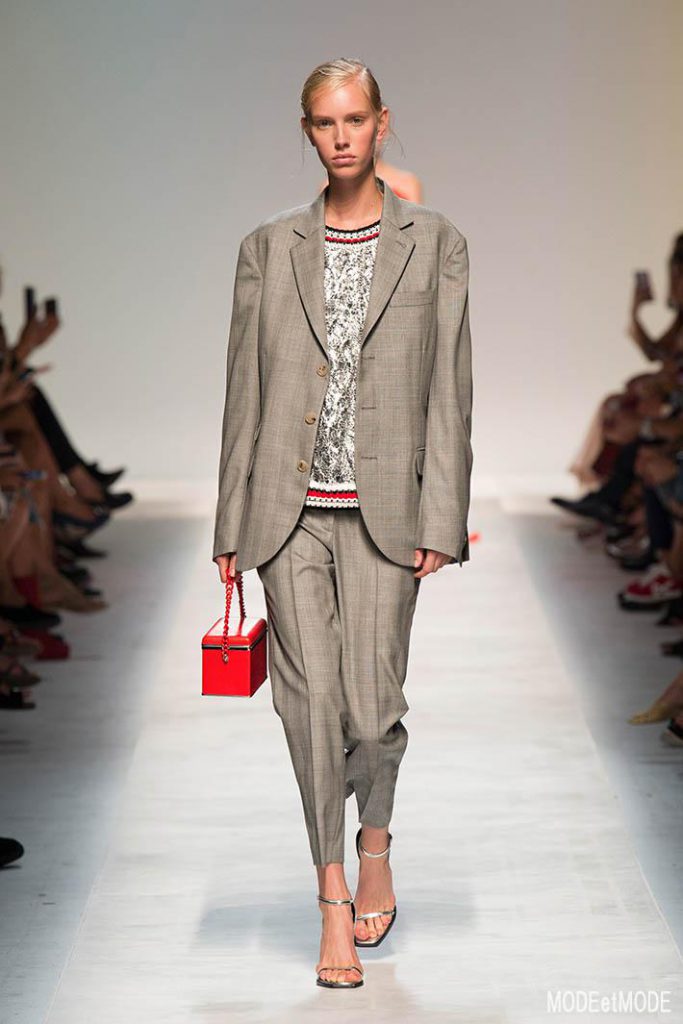 ermanno_scervino_ss19_018