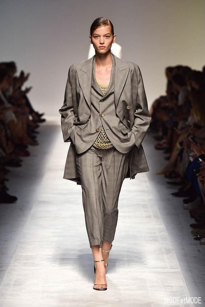ermanno_scervino_ss19_020