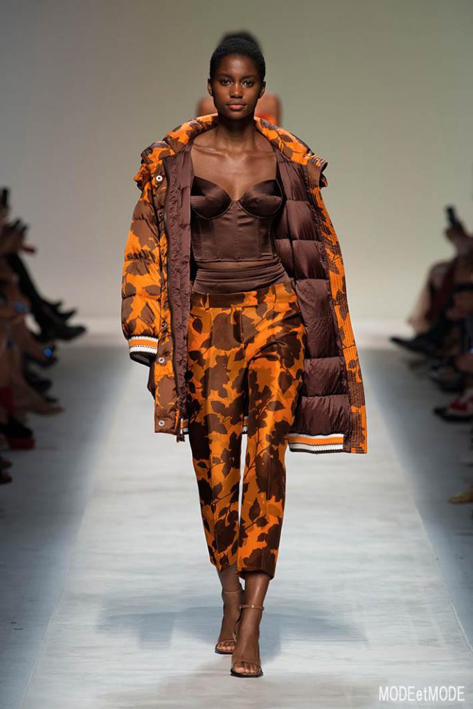 ermanno_scervino_ss19_035