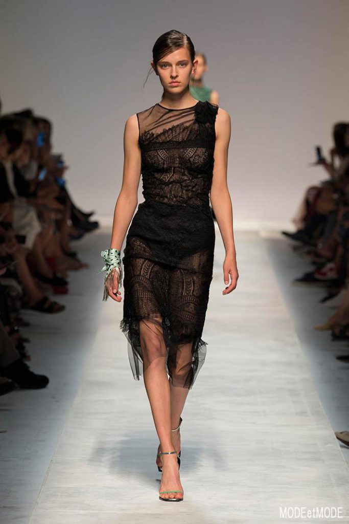 ermanno_scervino_ss19_049