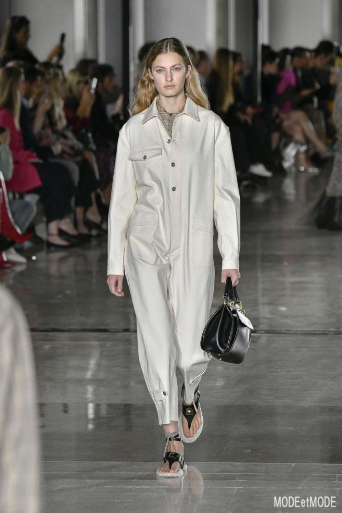 giambattista-valli_ss19_013