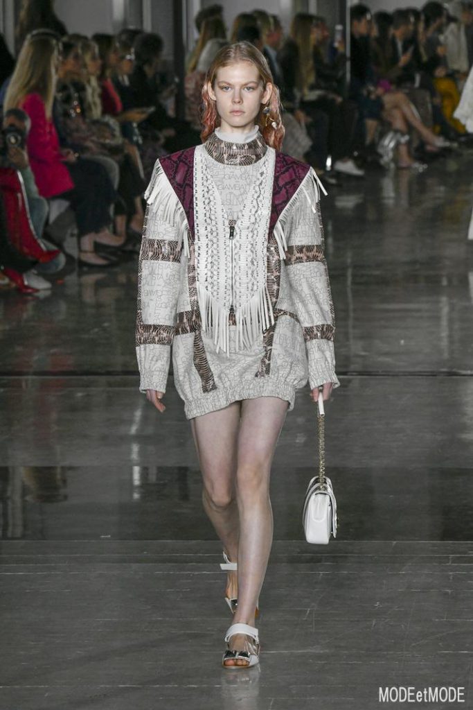 giambattista-valli_ss19_025