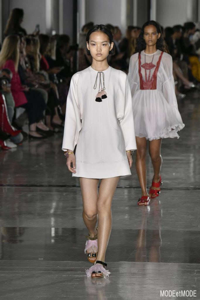 giambattista-valli_ss19_027
