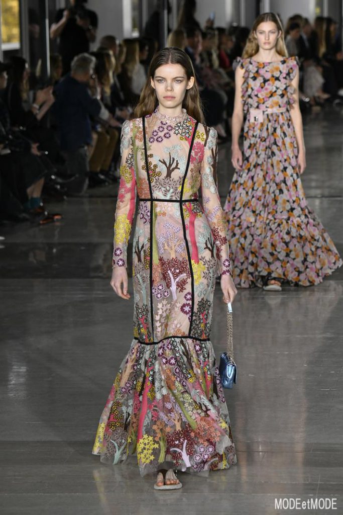 giambattista-valli_ss19_056