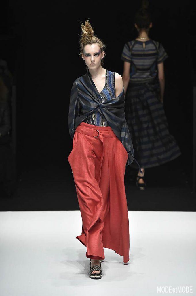 hiroko_koshino_ss19_022