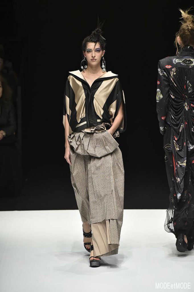hiroko_koshino_ss19_028