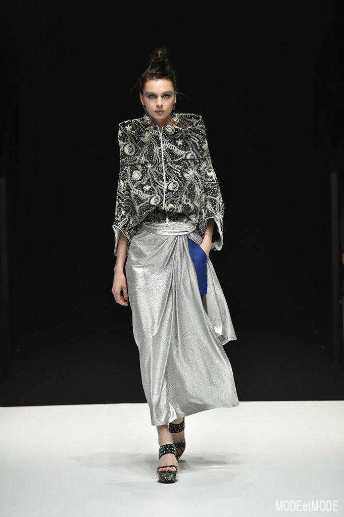 hiroko_koshino_ss19_029