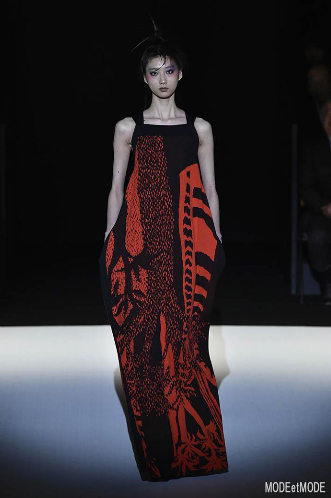 hiroko_koshino_ss19_058