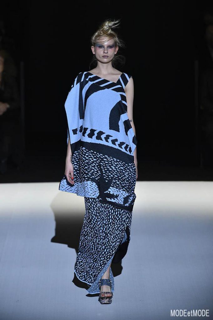 hiroko_koshino_ss19_059