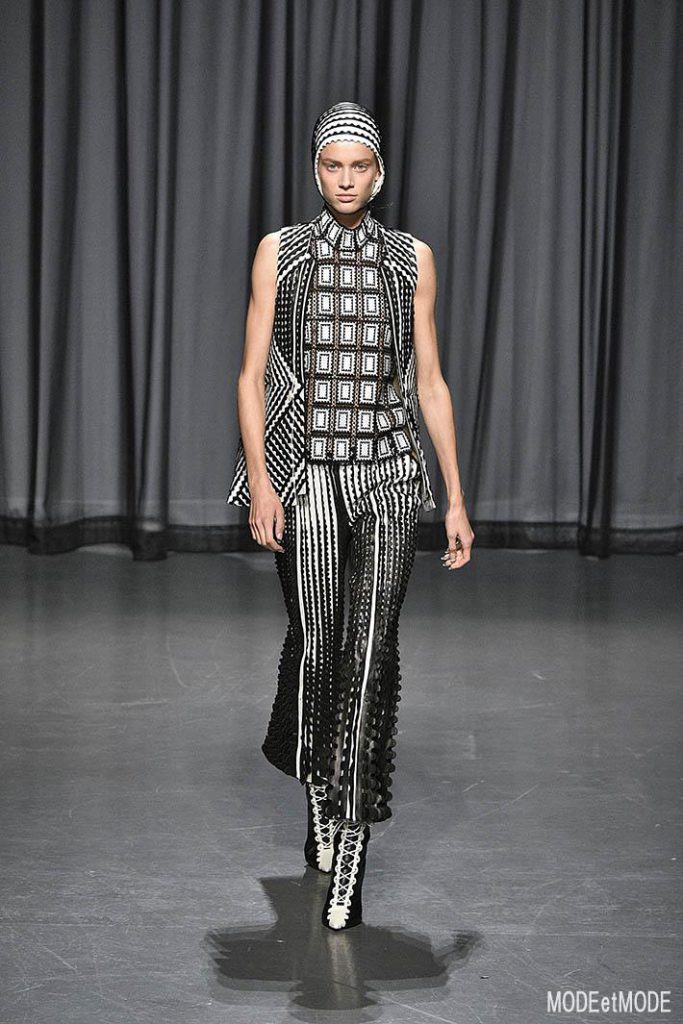 Mary Katrantzou London Fashion Week Spring Summer 2019 September 2018