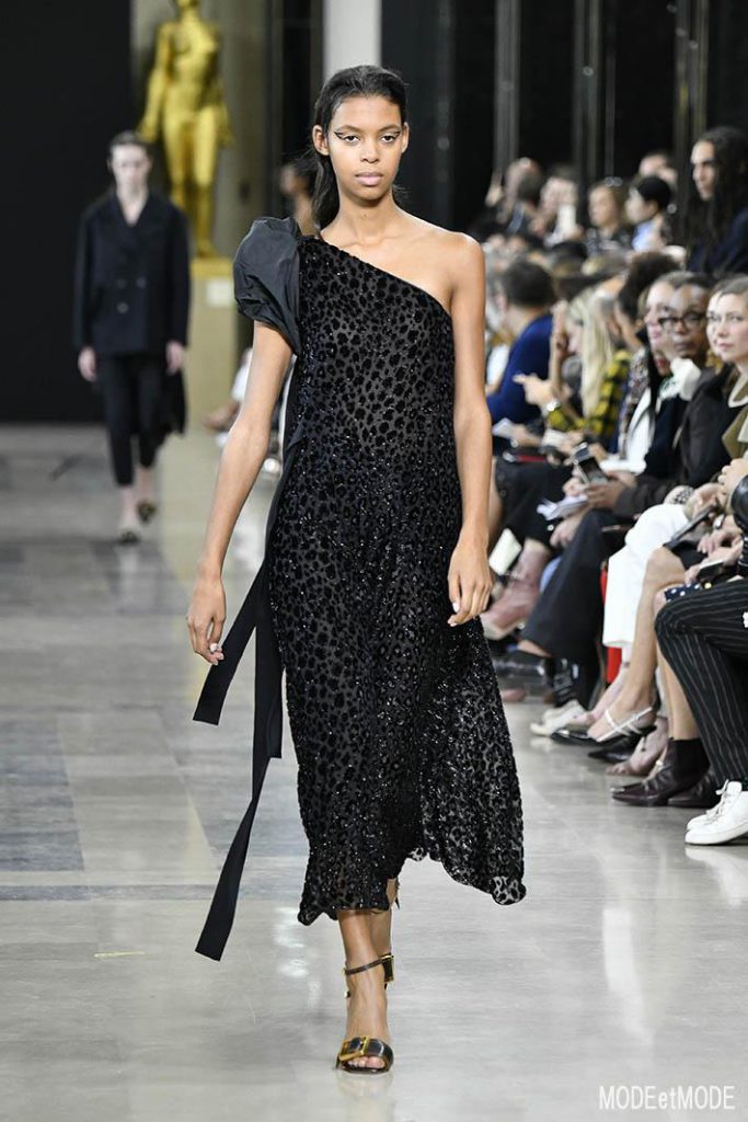 rochas_ss19_024