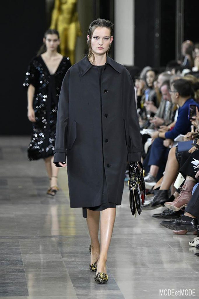 rochas_ss19_027