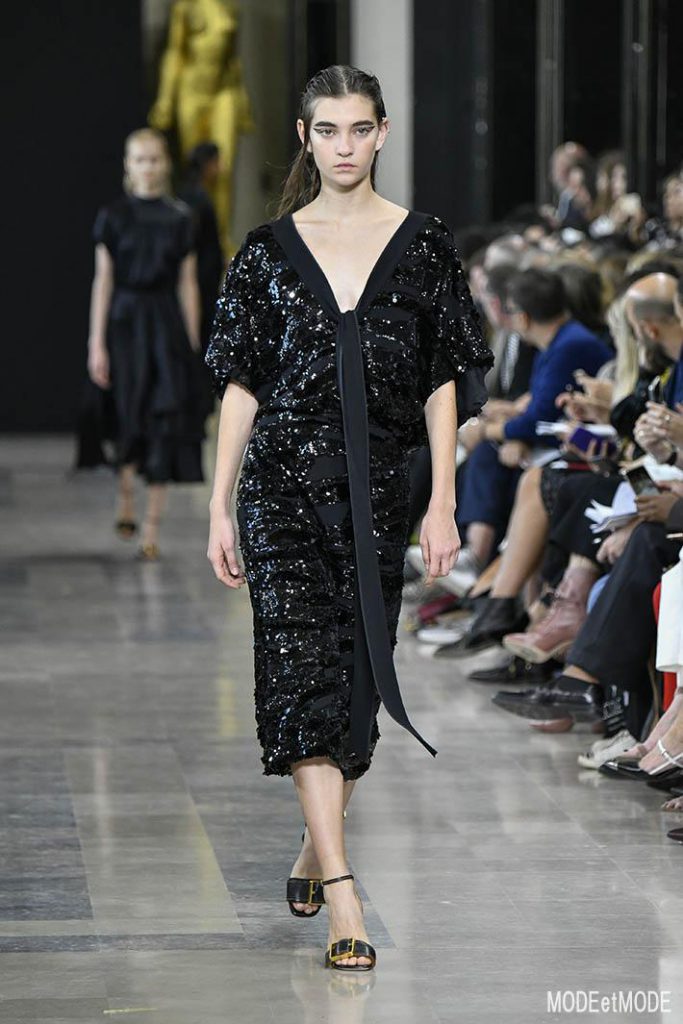 rochas_ss19_028