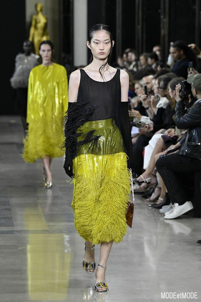 rochas_ss19_031