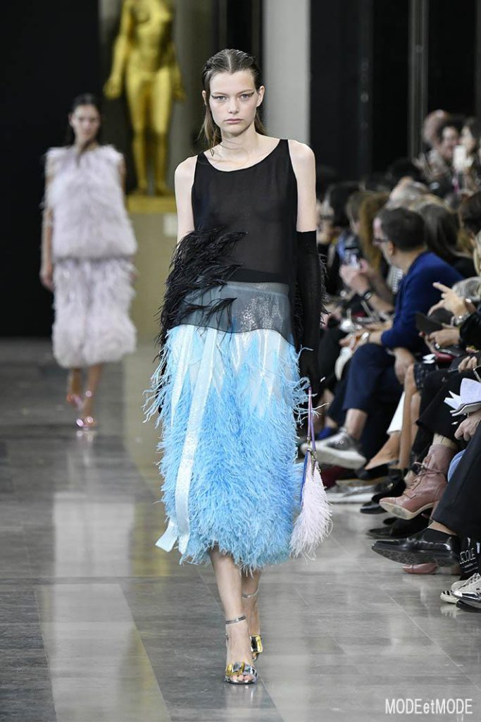 rochas_ss19_035