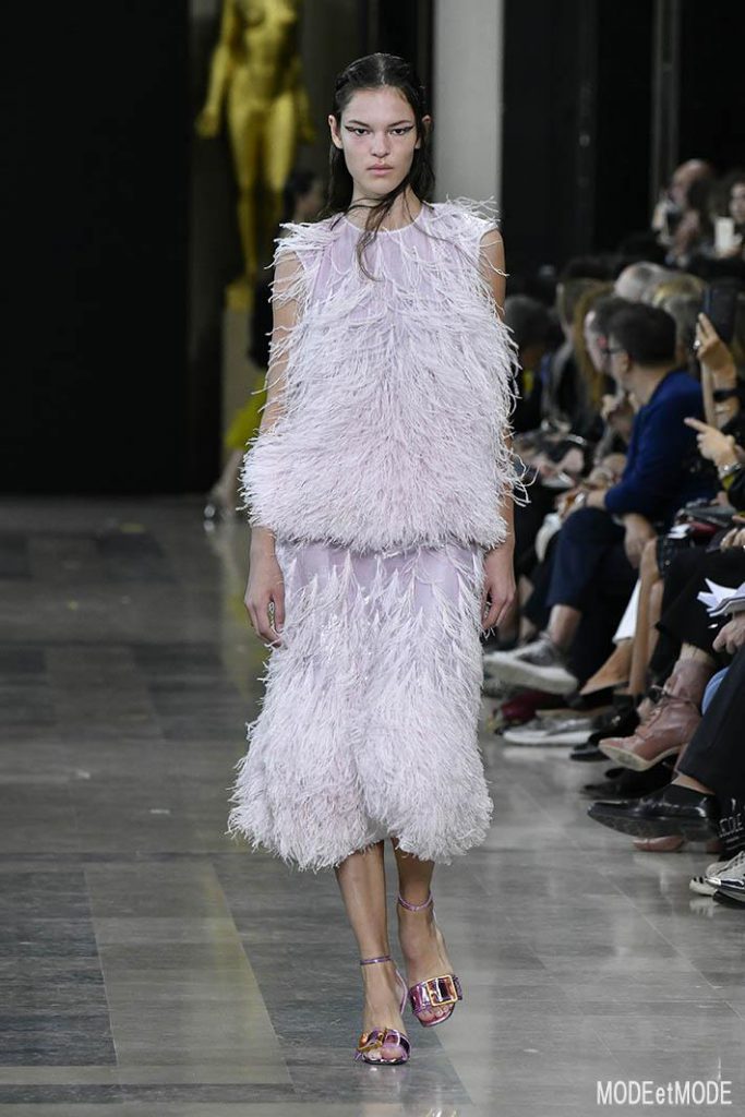 rochas_ss19_036