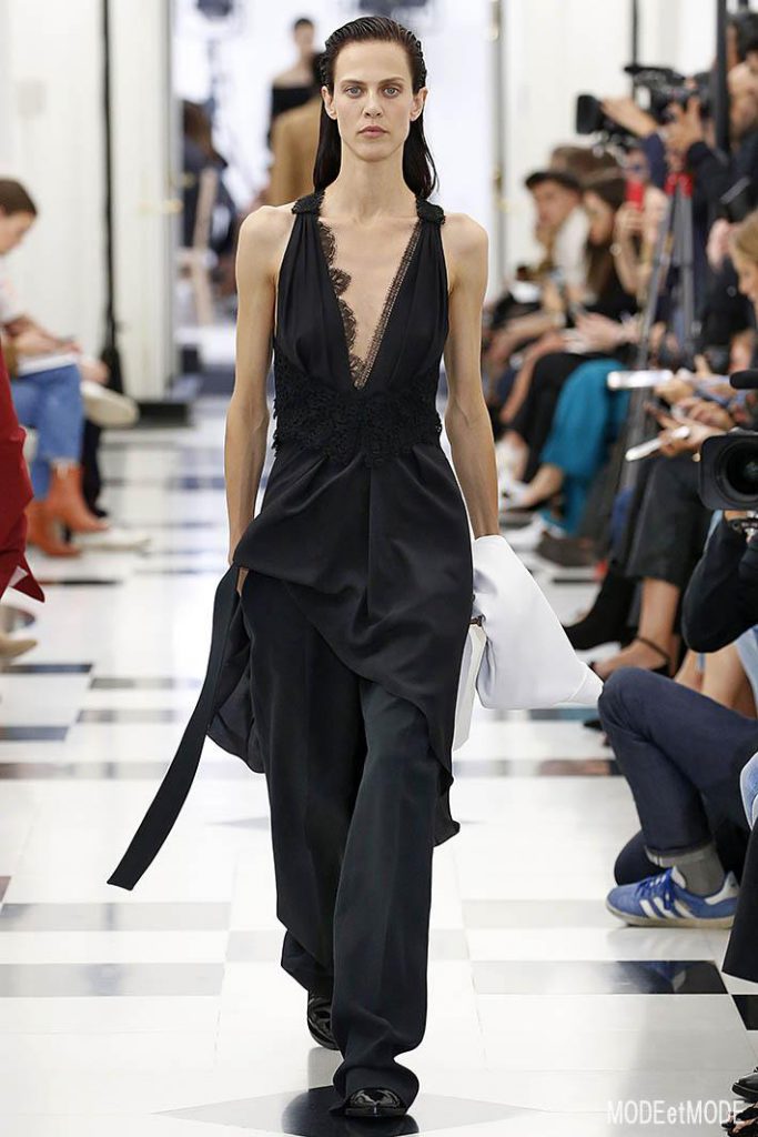 Victoria_Beckham London Fashion Week Spring Summer 2019 September 2018