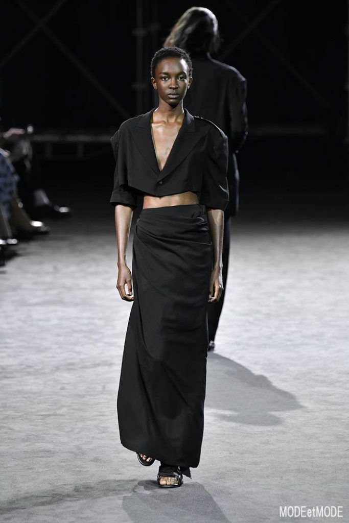 yohji_yamamoto_ss19_002