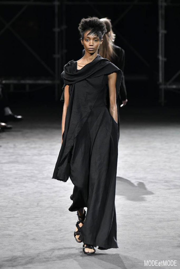 yohji_yamamoto_ss19_007