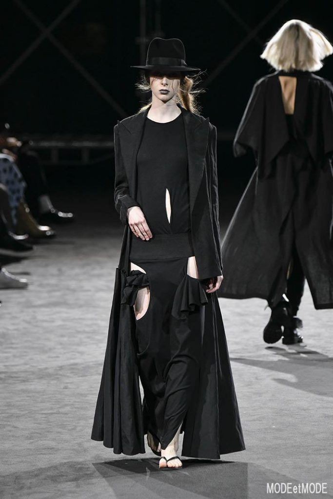 yohji_yamamoto_ss19_019