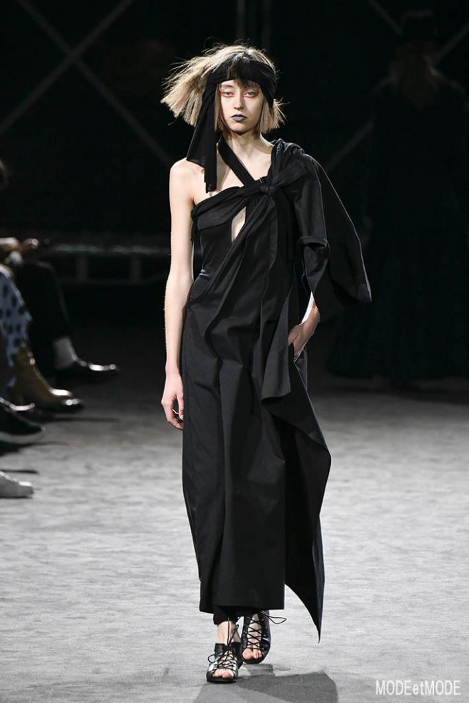 yohji_yamamoto_ss19_020