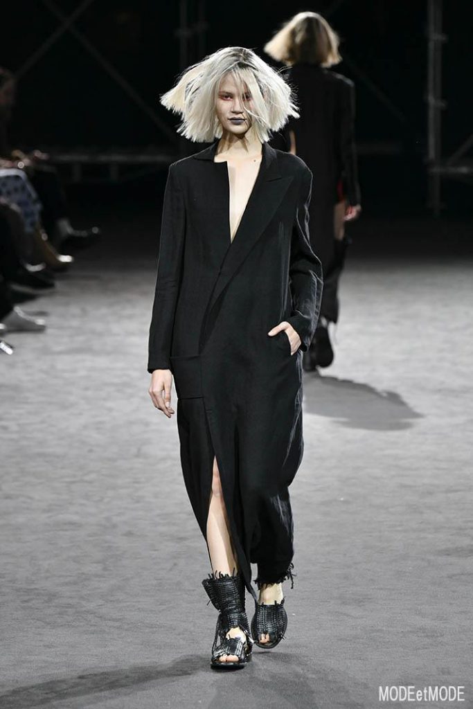 yohji_yamamoto_ss19_029