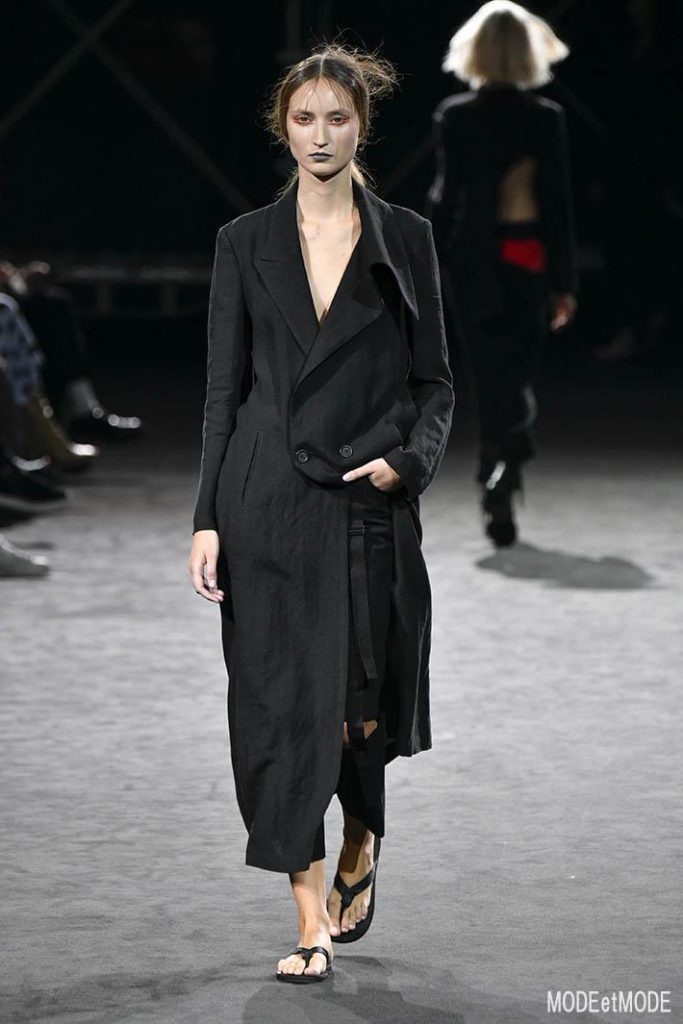 yohji_yamamoto_ss19_030