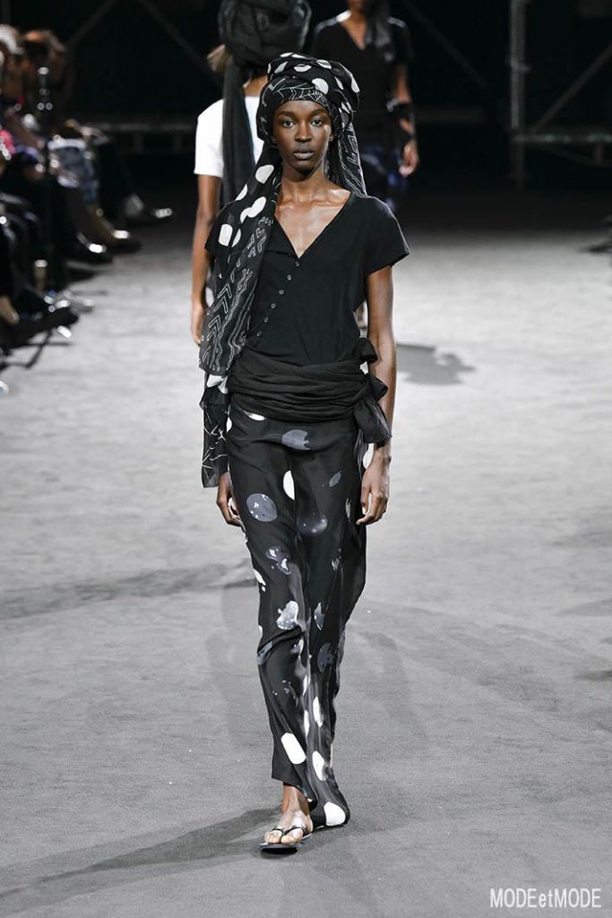 yohji_yamamoto_ss19_038