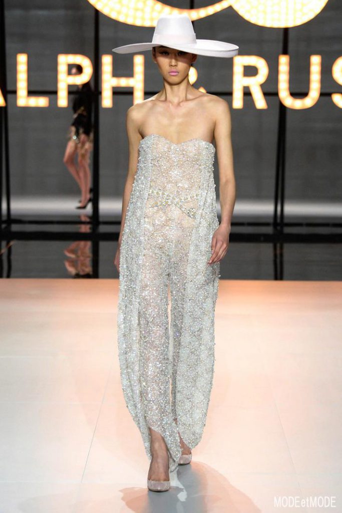 Ralph & Russo : Runway – Paris Fashion Week – Haute Couture Fall/Winter 2016-2017