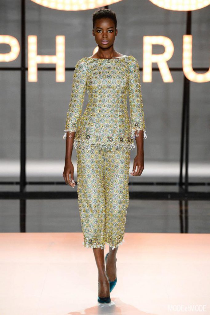 Ralph & Russo : Runway – Paris Fashion Week – Haute Couture Fall/Winter 2016-2017