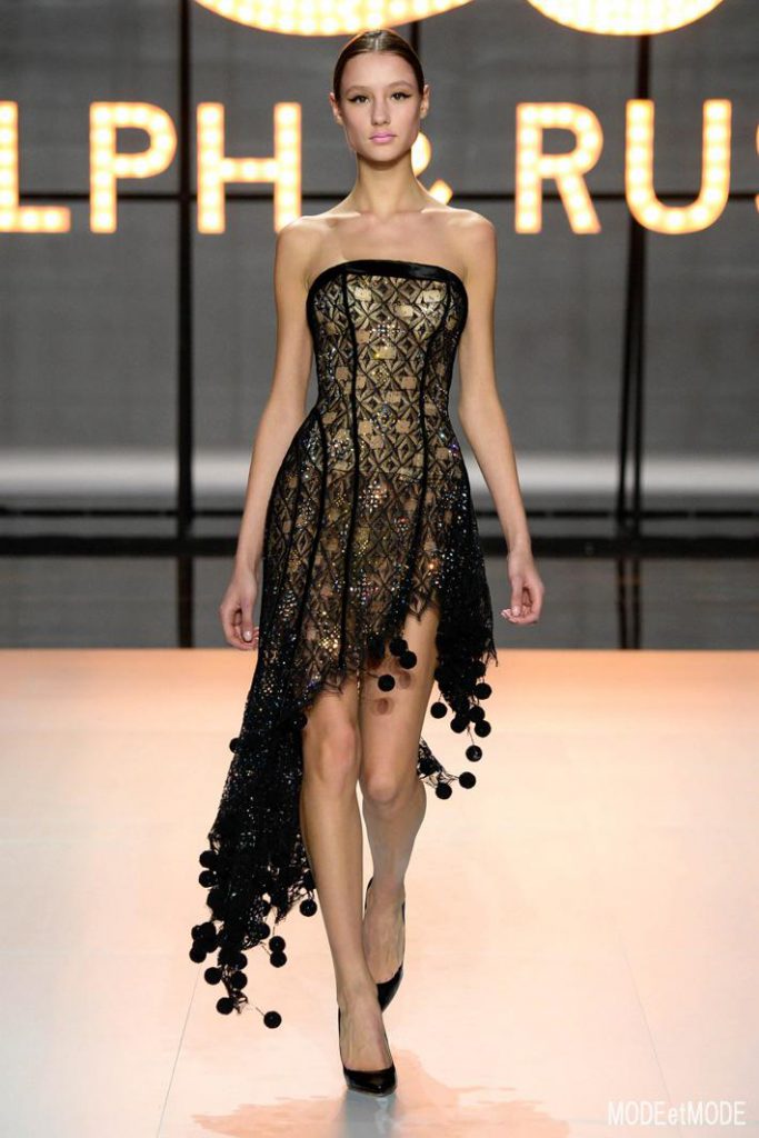 Ralph & Russo : Runway – Paris Fashion Week – Haute Couture Fall/Winter 2016-2017
