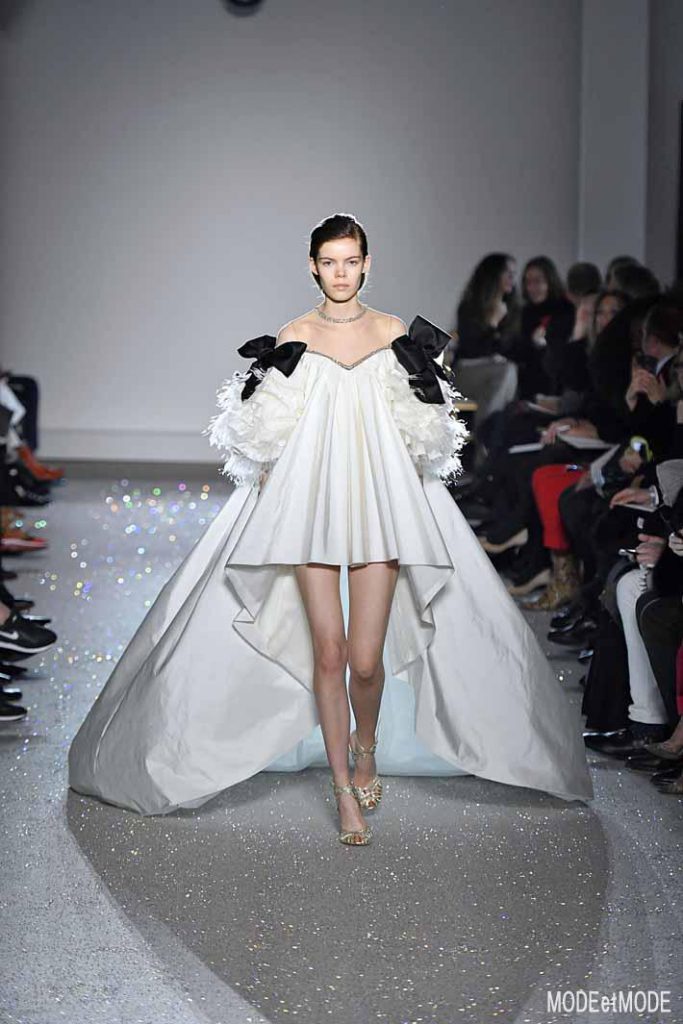 Giambattista Valli SS19 HC