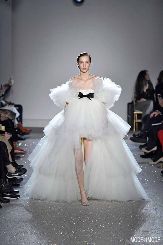 Giambattista Valli SS19 HC