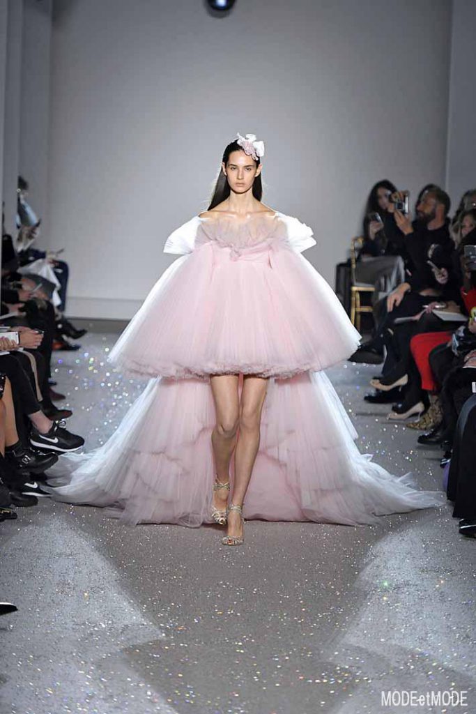 Giambattista Valli SS19 HC