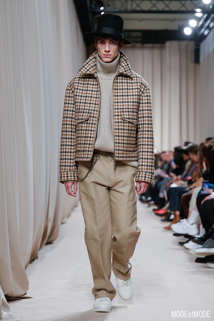 AMI_aw19_017