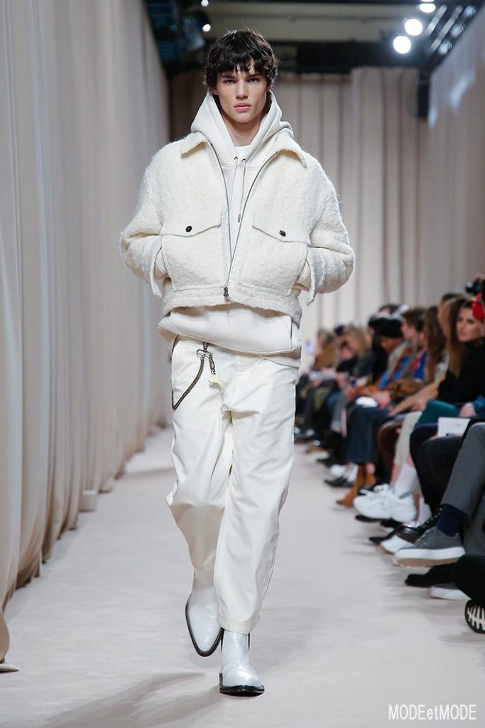 AMI_aw19_034