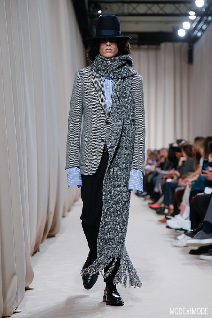AMI_aw19_037