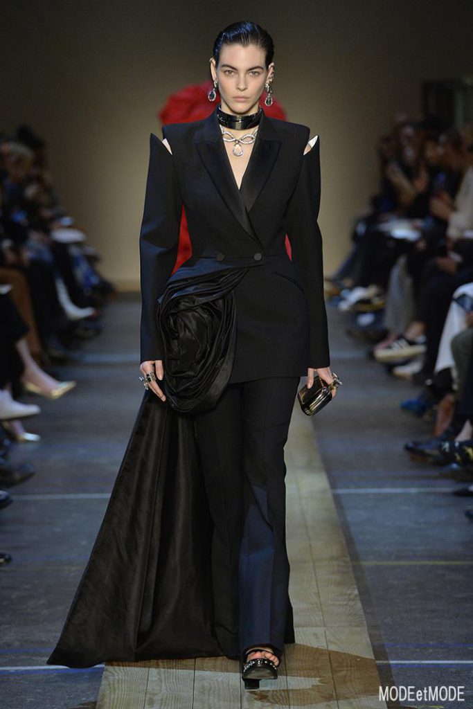 AMQ_aw19_040