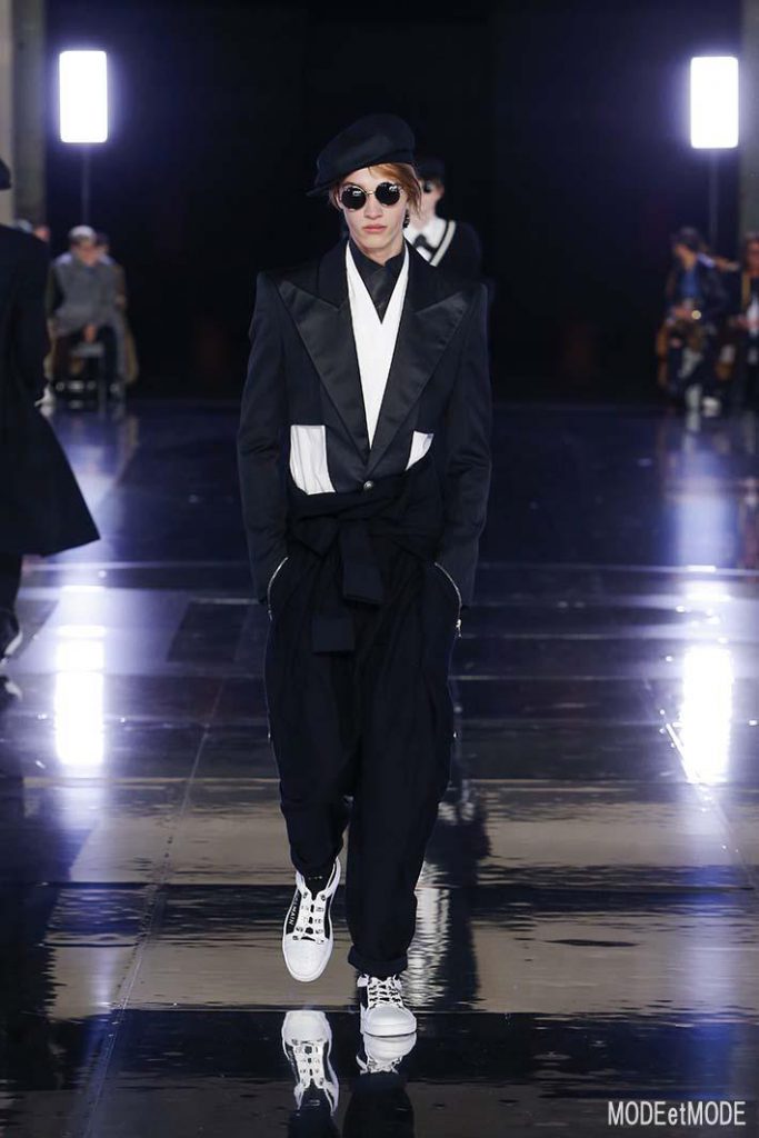 BALMAIN_aw19_002