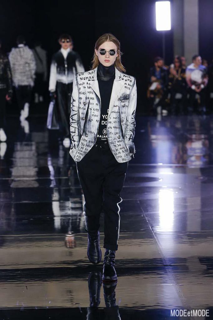 BALMAIN_aw19_038