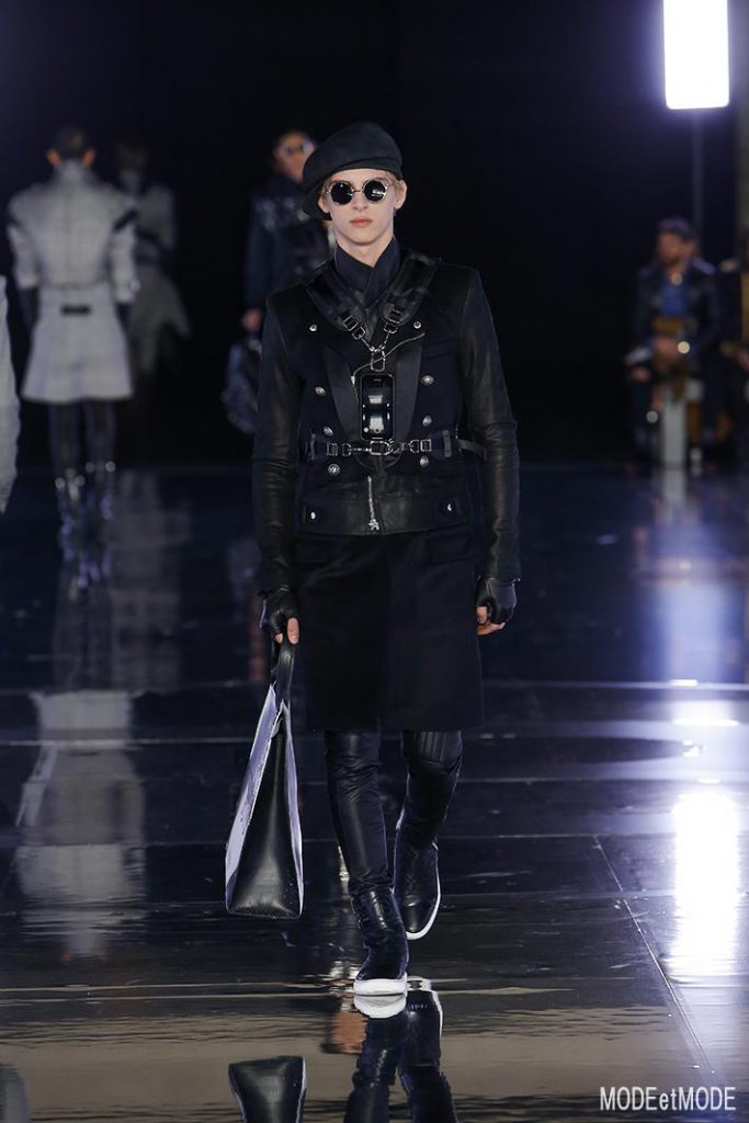 BALMAIN_aw19_077