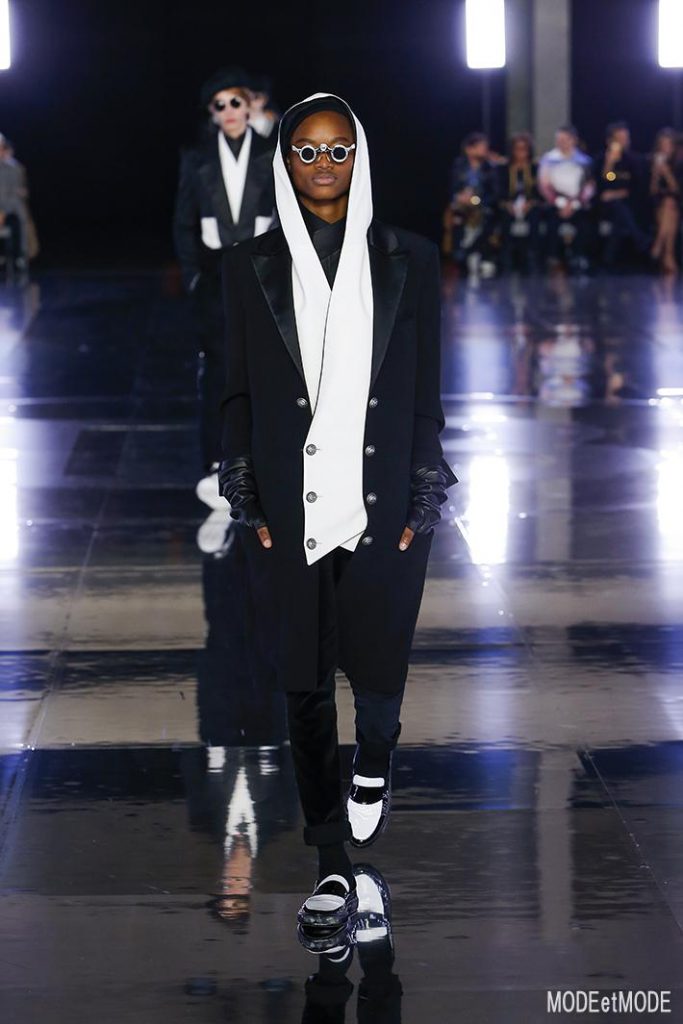 BALMAIN_aw19_089
