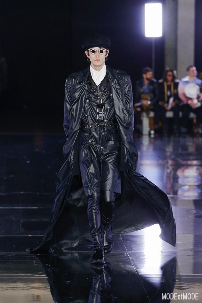 BALMAIN_aw19_098