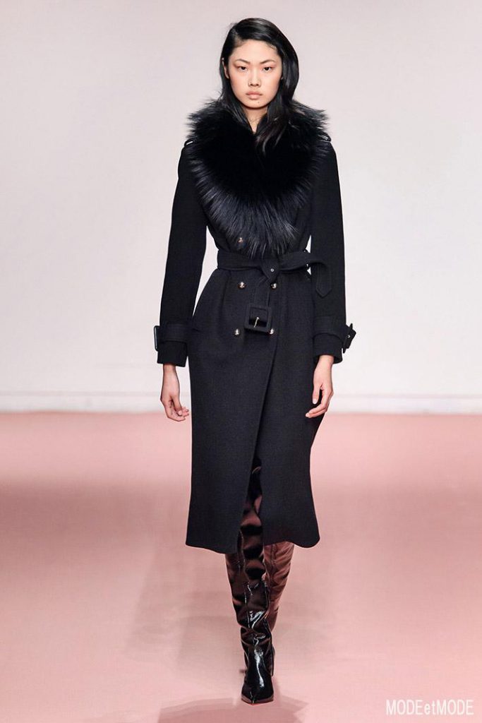 Blumarine_aw19_010